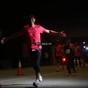 Runner Photo 8402514