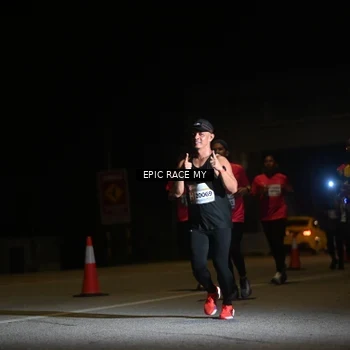 Runner Photo 8402516