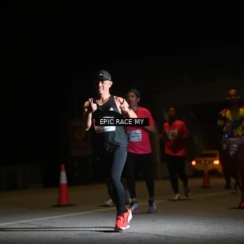 Runner Photo 8402519