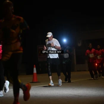Runner Photo 8402532