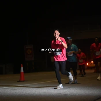 Runner Photo 8402545