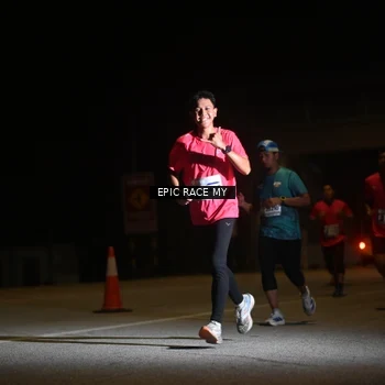 Runner Photo 8402546