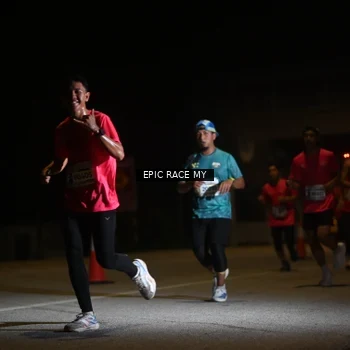 Runner Photo 8402548