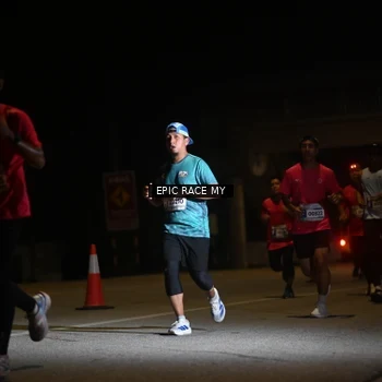 Runner Photo 8402549