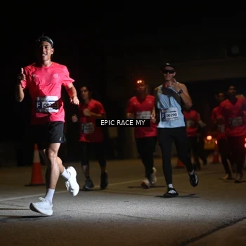 Runner Photo 8402554