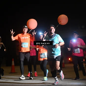 Runner Photo 8402575