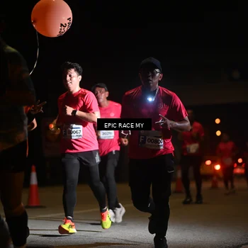 Runner Photo 8402578