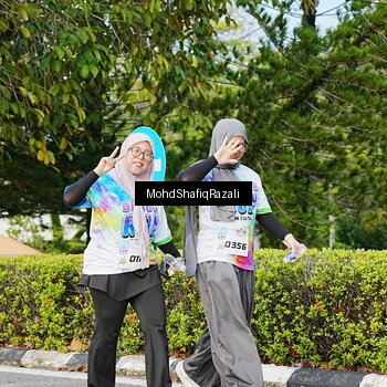 Runner Photo 8402581
