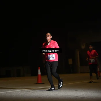 Runner Photo 8402586