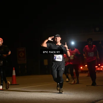 Runner Photo 8402595
