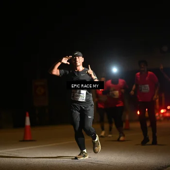 Runner Photo 8402597