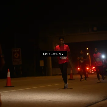 Runner Photo 8402608
