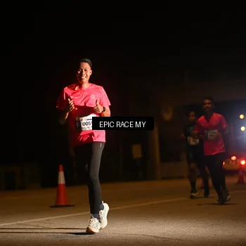 Runner Photo 8402613