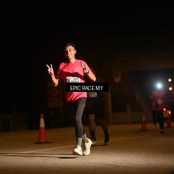 Runner Photo 8402615