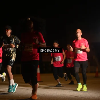 Runner Photo 8402633