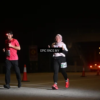 Runner Photo 8402654