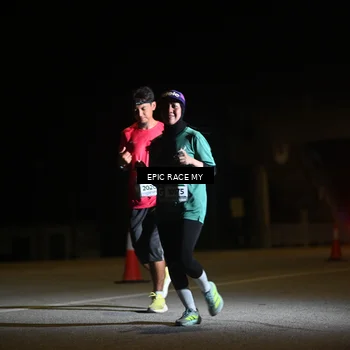 Runner Photo 8402683
