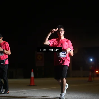 Runner Photo 8402687