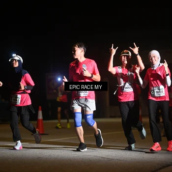 Runner Photo 8402694