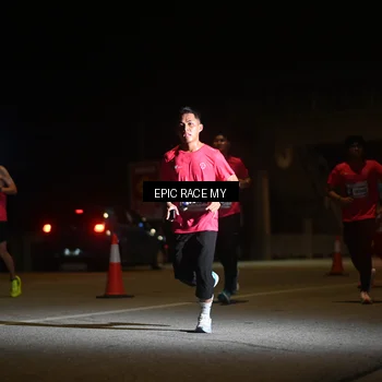 Runner Photo 8402701