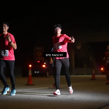 Runner Photo 8402709