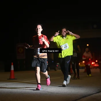 Runner Photo 8402716