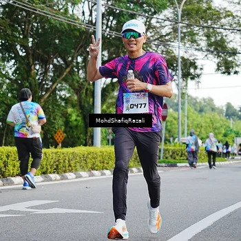Runner Photo 8402727