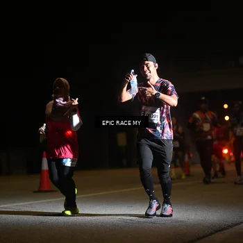 Runner Photo 8402735