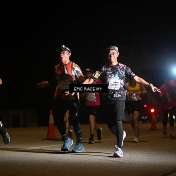 Runner Photo 8402743