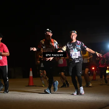 Runner Photo 8402745