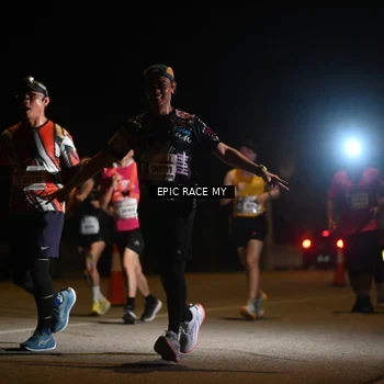 Runner Photo 8402746