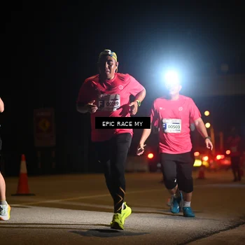 Runner Photo 8402752
