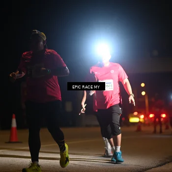 Runner Photo 8402759