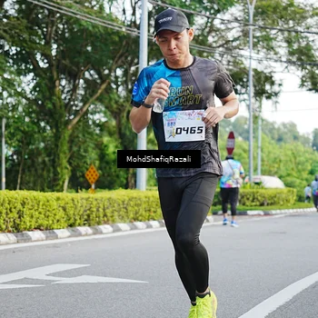 Runner Photo 8402768