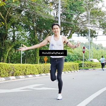 Runner Photo 8402783