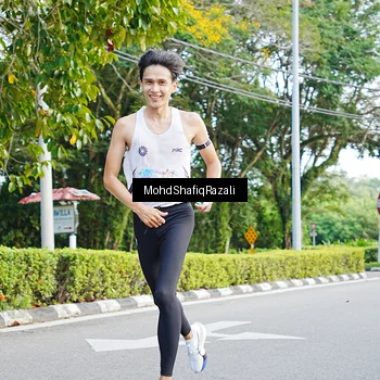 Runner Photo 8402795