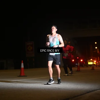 Runner Photo 8402813
