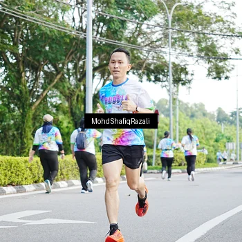 Runner Photo 8402814