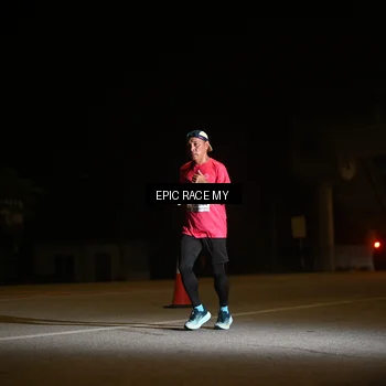 Runner Photo 8402818