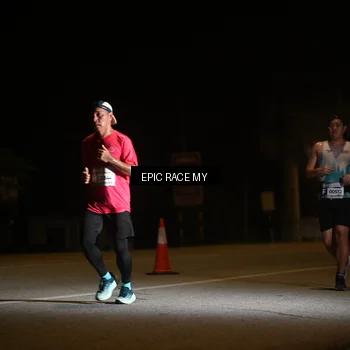 Runner Photo 8402820