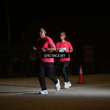 Runner Photo 8402825