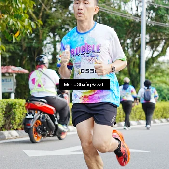 Runner Photo 8402826