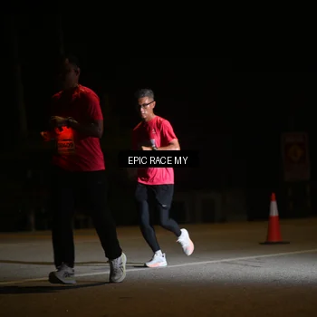 Runner Photo 8402831