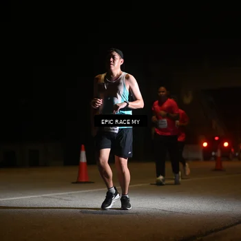 Runner Photo 8402833