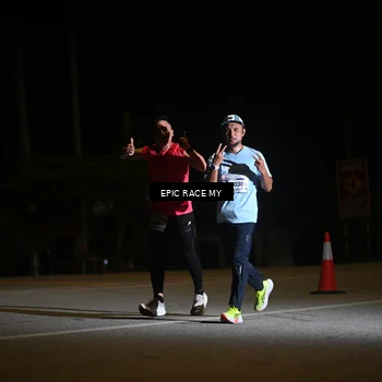 Runner Photo 8402836
