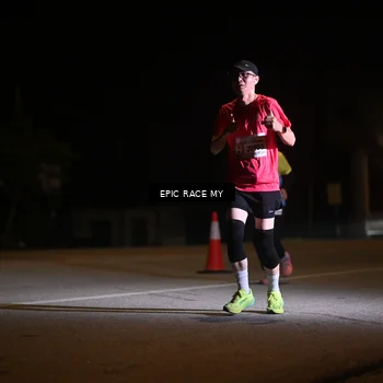 Runner Photo 8402840