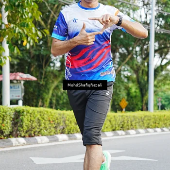 Runner Photo 8402842
