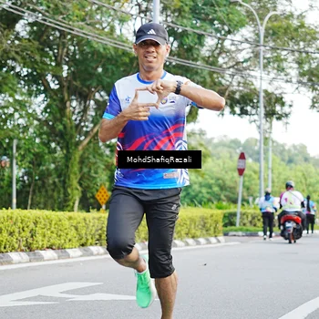 Runner Photo 8402843