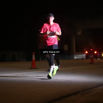 Runner Photo 8402844
