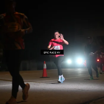 Runner Photo 8402854